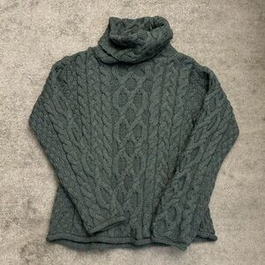 Inis Crafts 100% Merino Wool Cableknit Long Sleeve Sweater